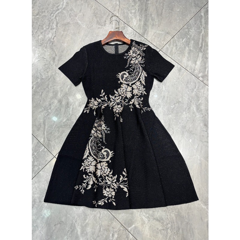 ชุดเดรสถักแขนสั้นคอกลมพิมพ์ลาย - Summer Clothing Usa บทวิจารณ์และราคา