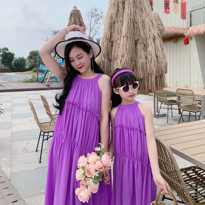 ชุดเดรสสีม่วงวันหยุดสำหรับคุณแ - Summer Clothing Resort บทวิจารณ์และราคา